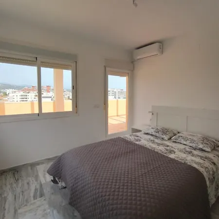 Atico Premium Puerto Deportivo 3habpa 公寓