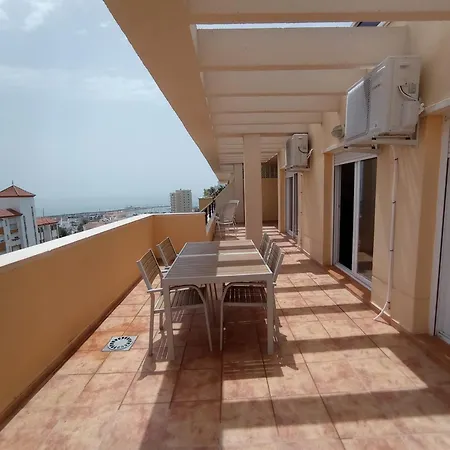 公寓 Atico Premium Puerto Deportivo 3habpa 埃斯特波纳